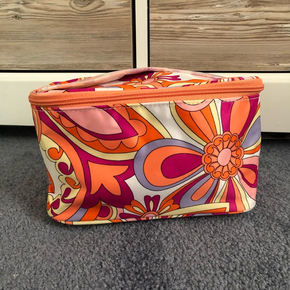 Clinique Cosmetic Bag